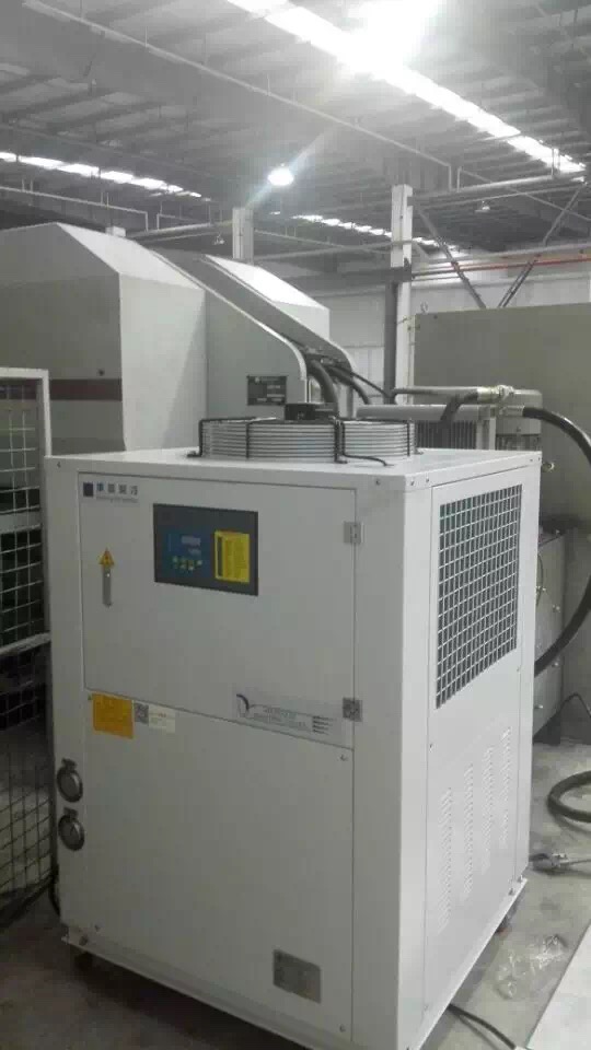 油冷機，液壓油冷水機，油溫度控制機